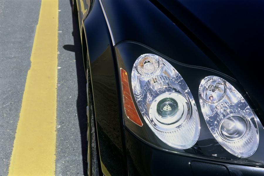 Детали экстерьера Maybach 62S (V240) 2007 года  (фото 9 из 98)